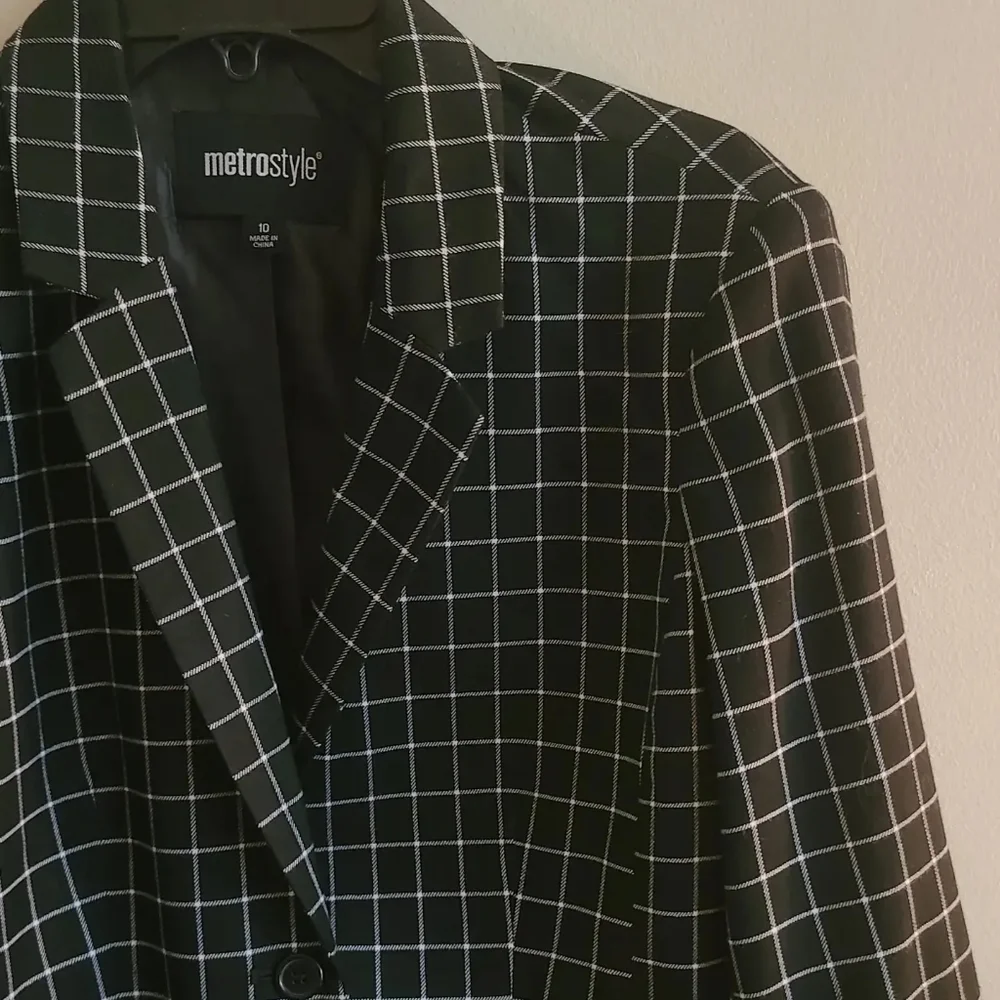 MetroStyle Blazer - Picture 2 of 3